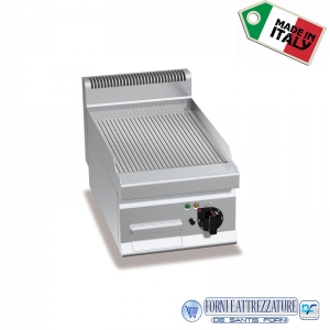 Fry Top elettrico da banco con piastra rigata